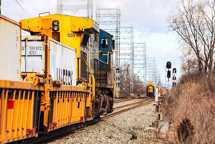 CSX at Vickers